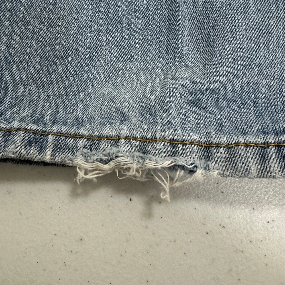 Levis 505 Regular‎ Fit Straight Leg Light Wash Blue Jeans W33 L32 Distressed